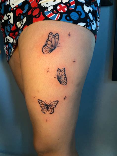 Mariposas tattoo pierna